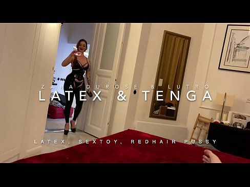 ❤️ Punapäine õepoolne õde latekskostüümis, keda kasuvend kuratab ️❌ Anaal video at us ﹏
